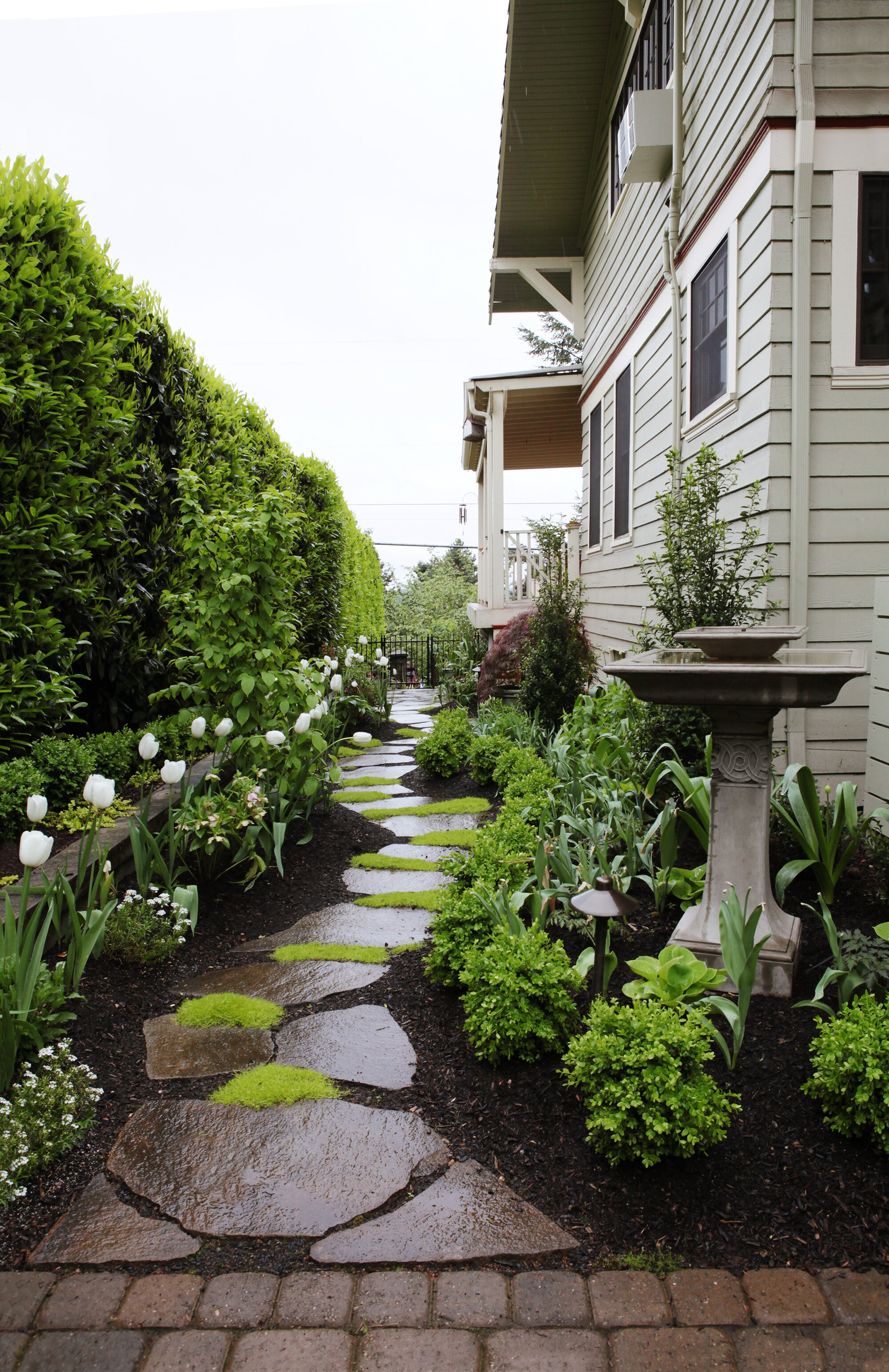 Traditional Style Side Garden for Craftsman Style Home, Vancouver, Washington