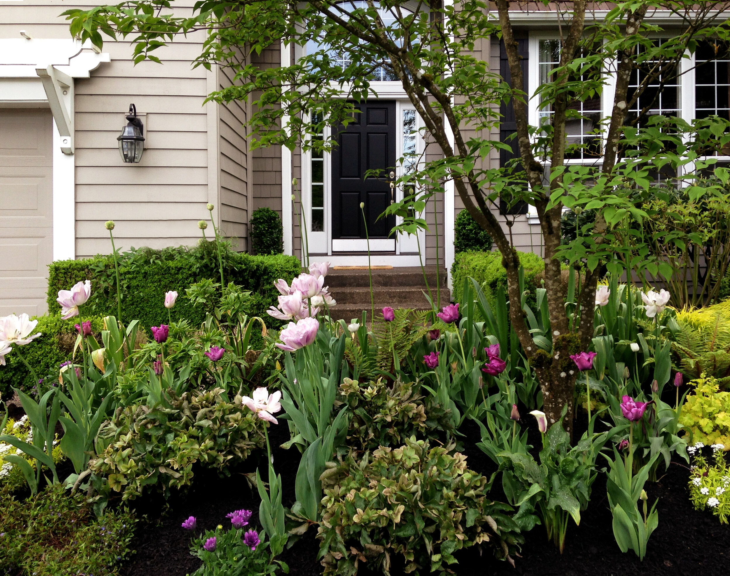 Cottage Garden Style, Lake Oswego, Oregon