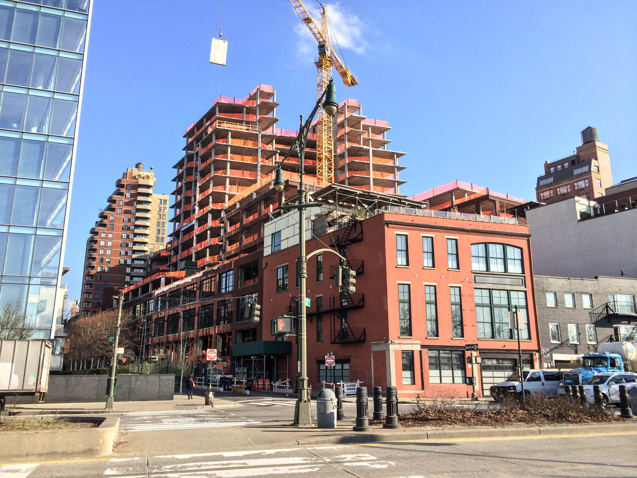150 Charles / January 17, 2014 — FIELD CONDITION
