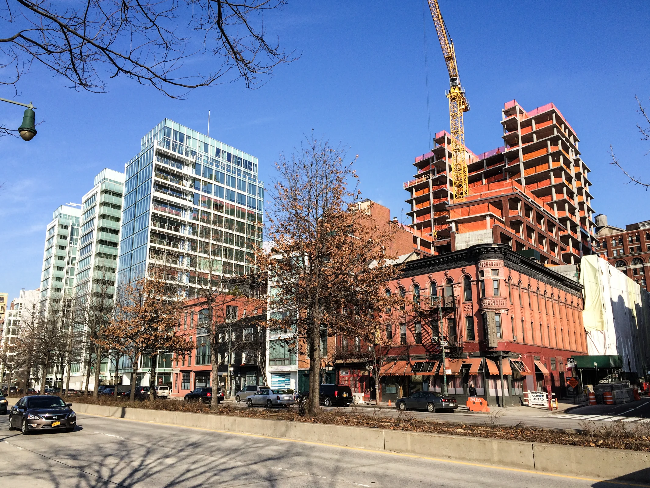 2014_01_17 150 Charles St 07.jpg