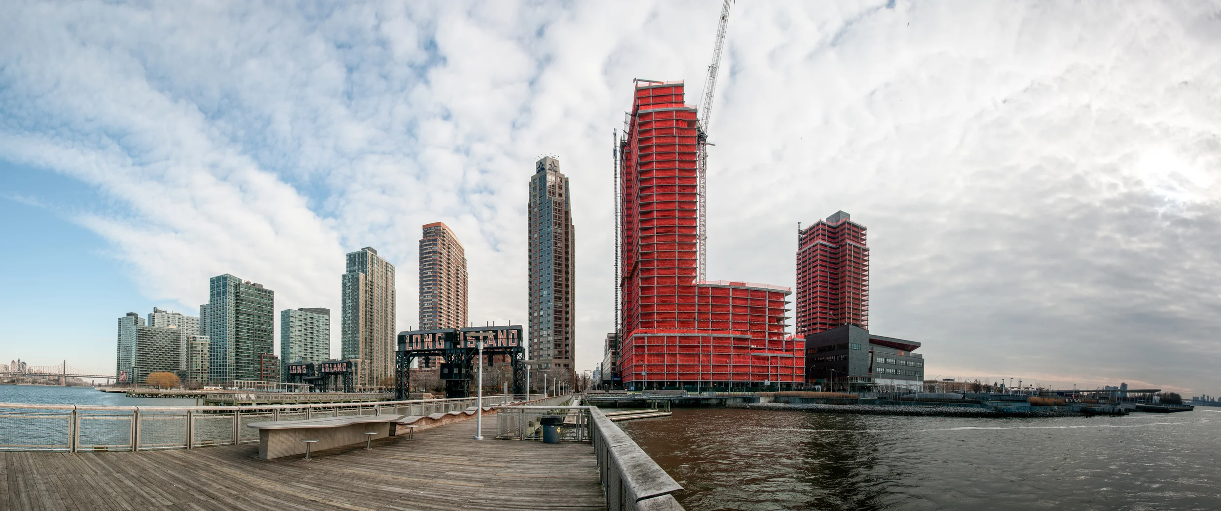 2014_01_19 Hunters Point South 02.jpg