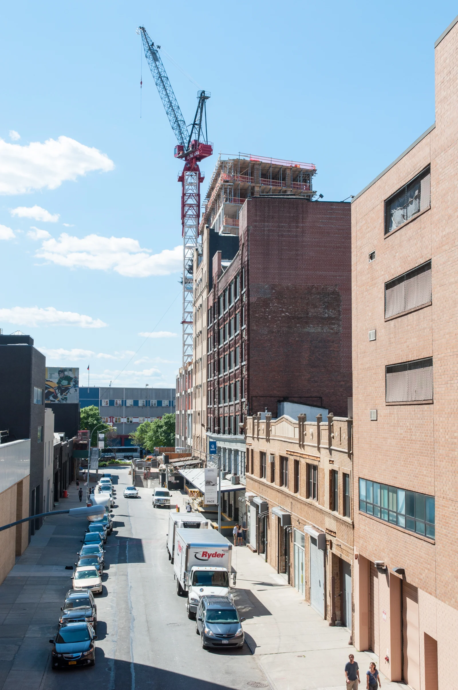 Looking west along West 21st Street from the High Line park.