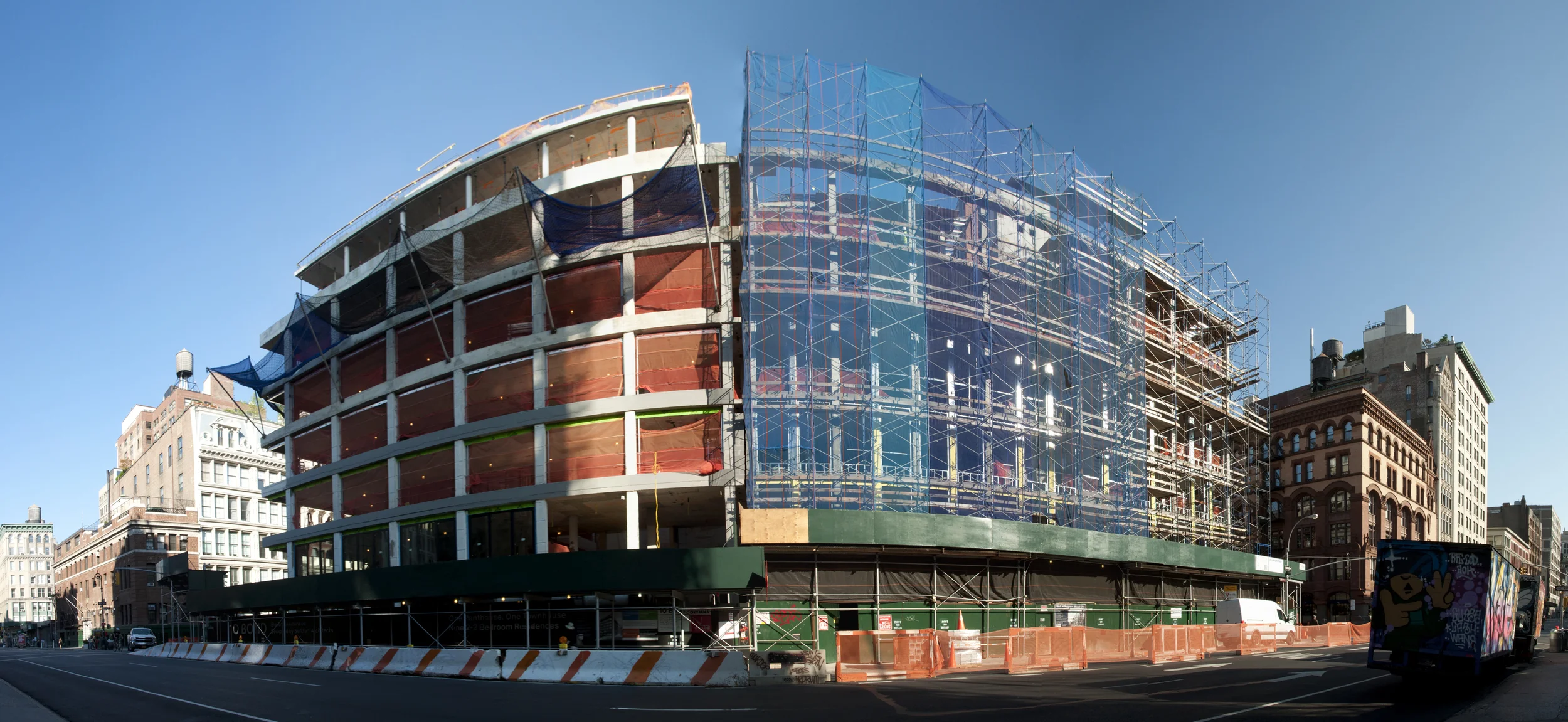 10 Bond Street (left) and 372 Lafayette (right) from Lafayette Street.
