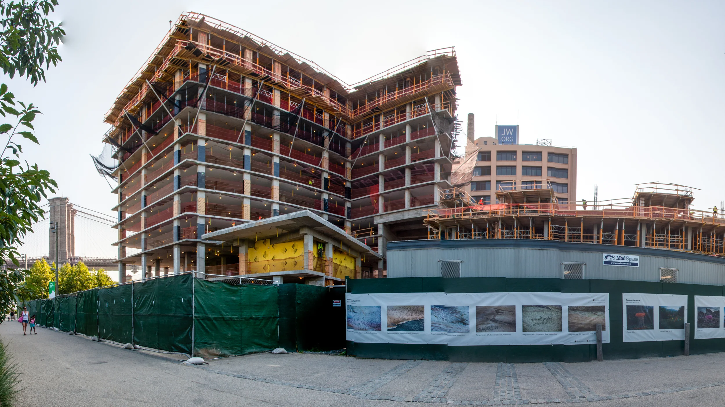 The west façade of the hotel from the Brooklyn Bridge Park Greenway.