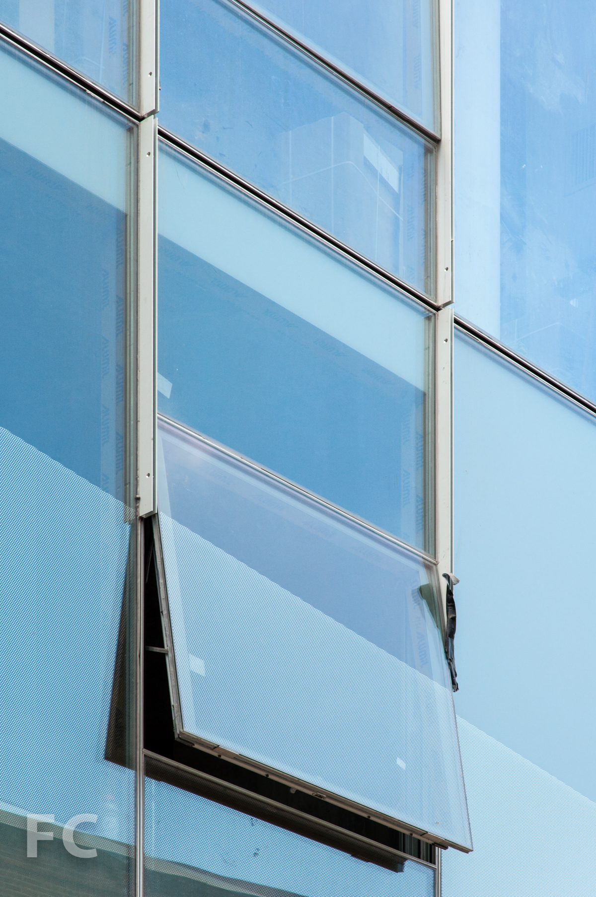 Detail of operable window and frit pattern.