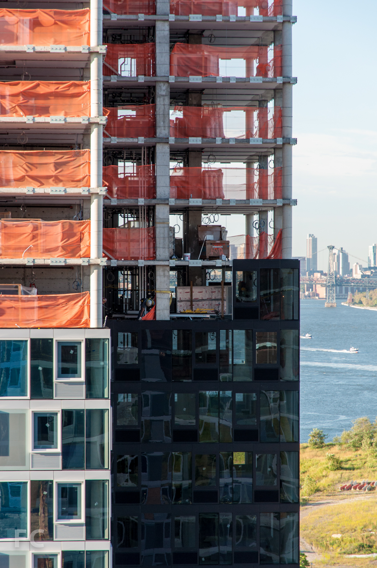 Façade installation on Building B.