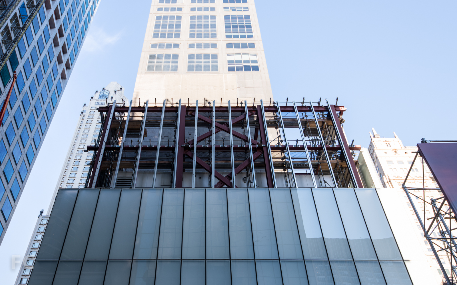 South facade of the retail pavilion from East 56th Street.