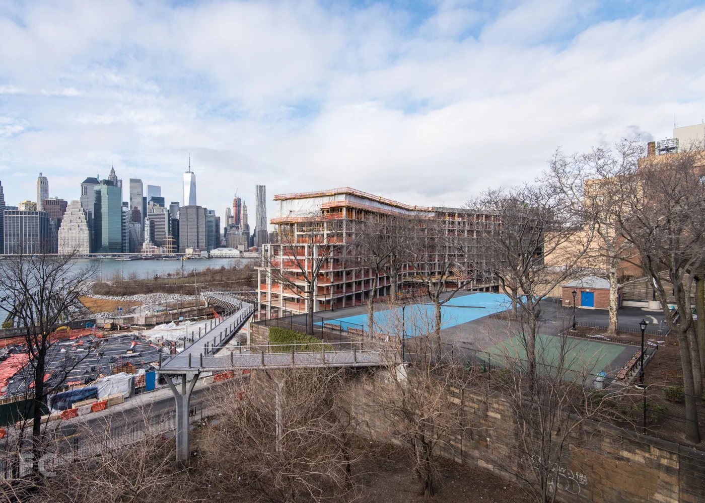 Looking west from the Brooklyn Heights Promenade towards Pierhouse (foreground) and Lower Manhattan (background).