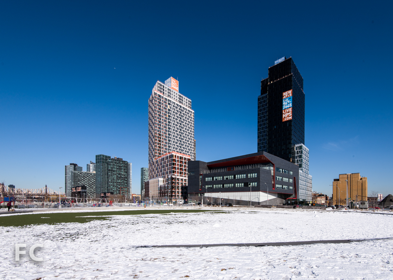 Hunter's Point South Commons (left) and Hunter's Point South Crossing (right) from the Oval Green Playing Field.