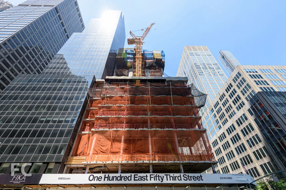 East façade from Lexington Avenue.