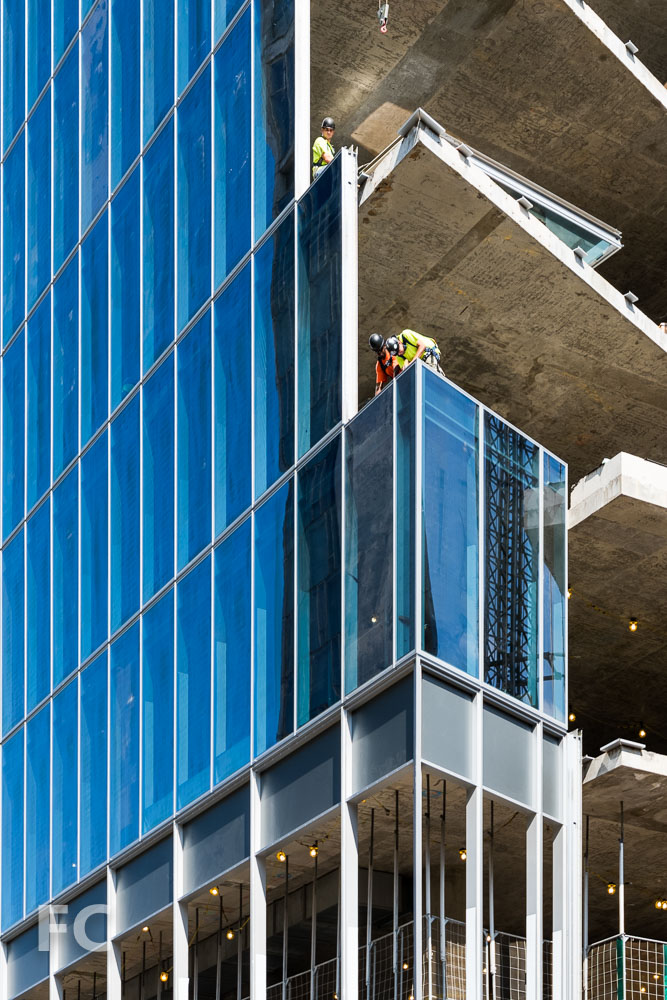 Curtain wall installation on the southeast corner.