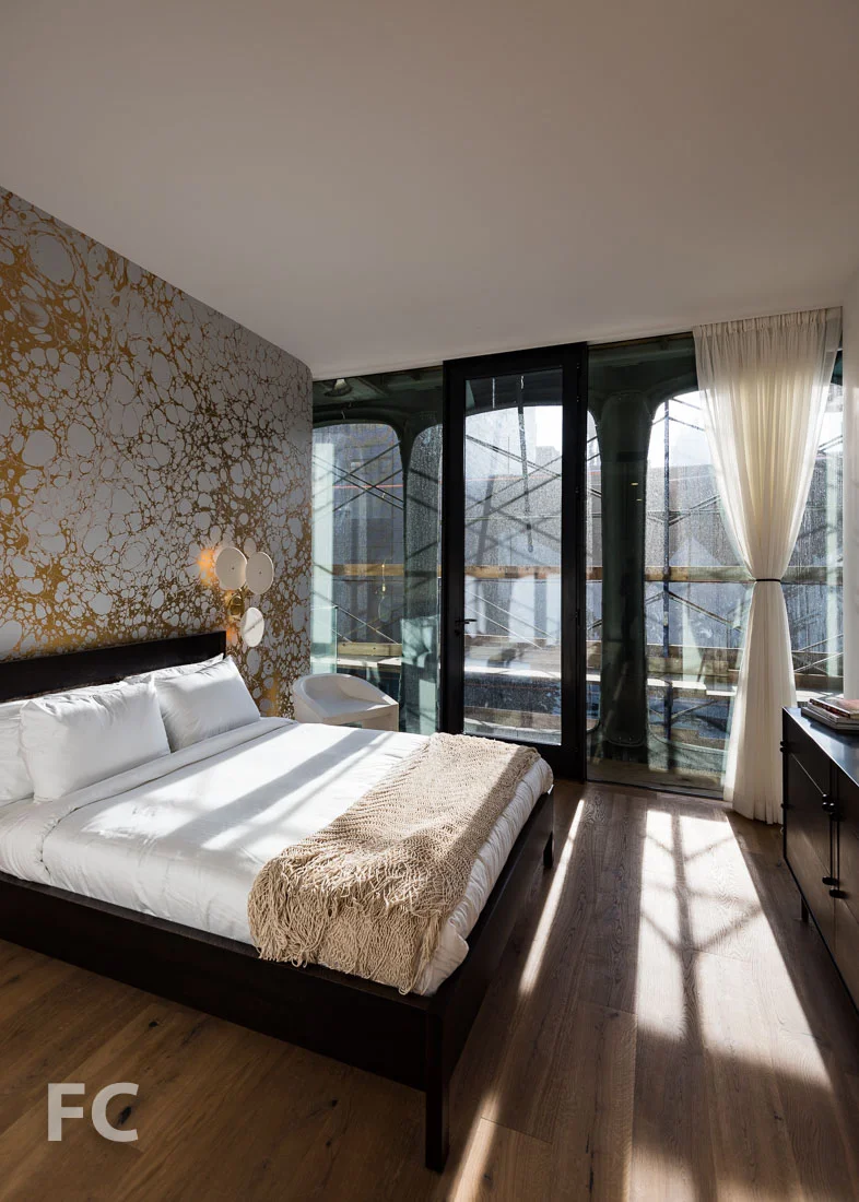 Second bedroom.
