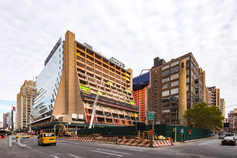 Southwest corner of 5 Manhattan West (left) and 401 West 31st Street (right) from 10th Avenue.