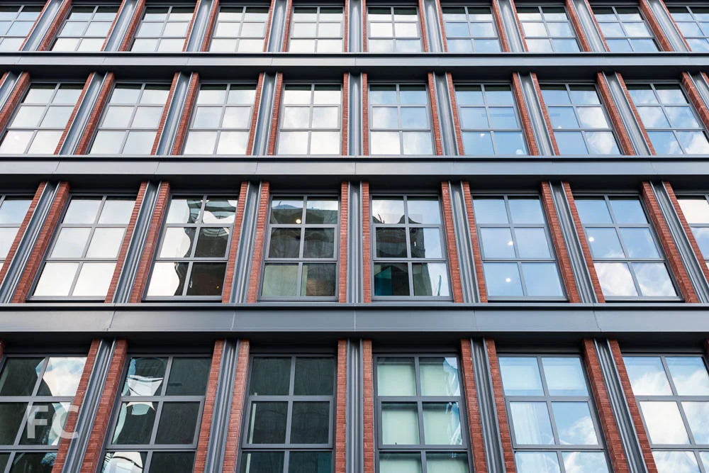 Façade close-up.