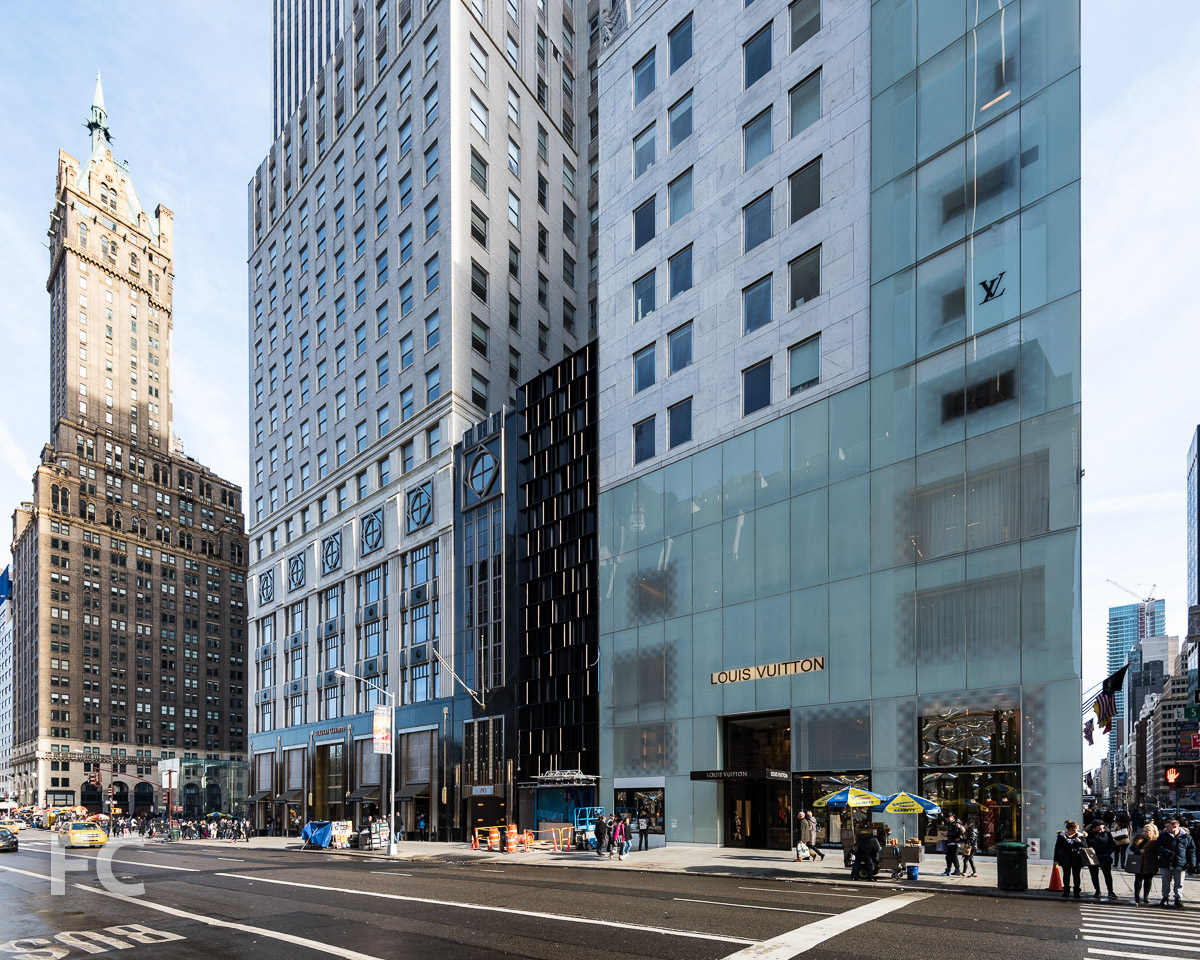 Louis Vuitton shop, Fifth Avenue and East 57th Street, Louis