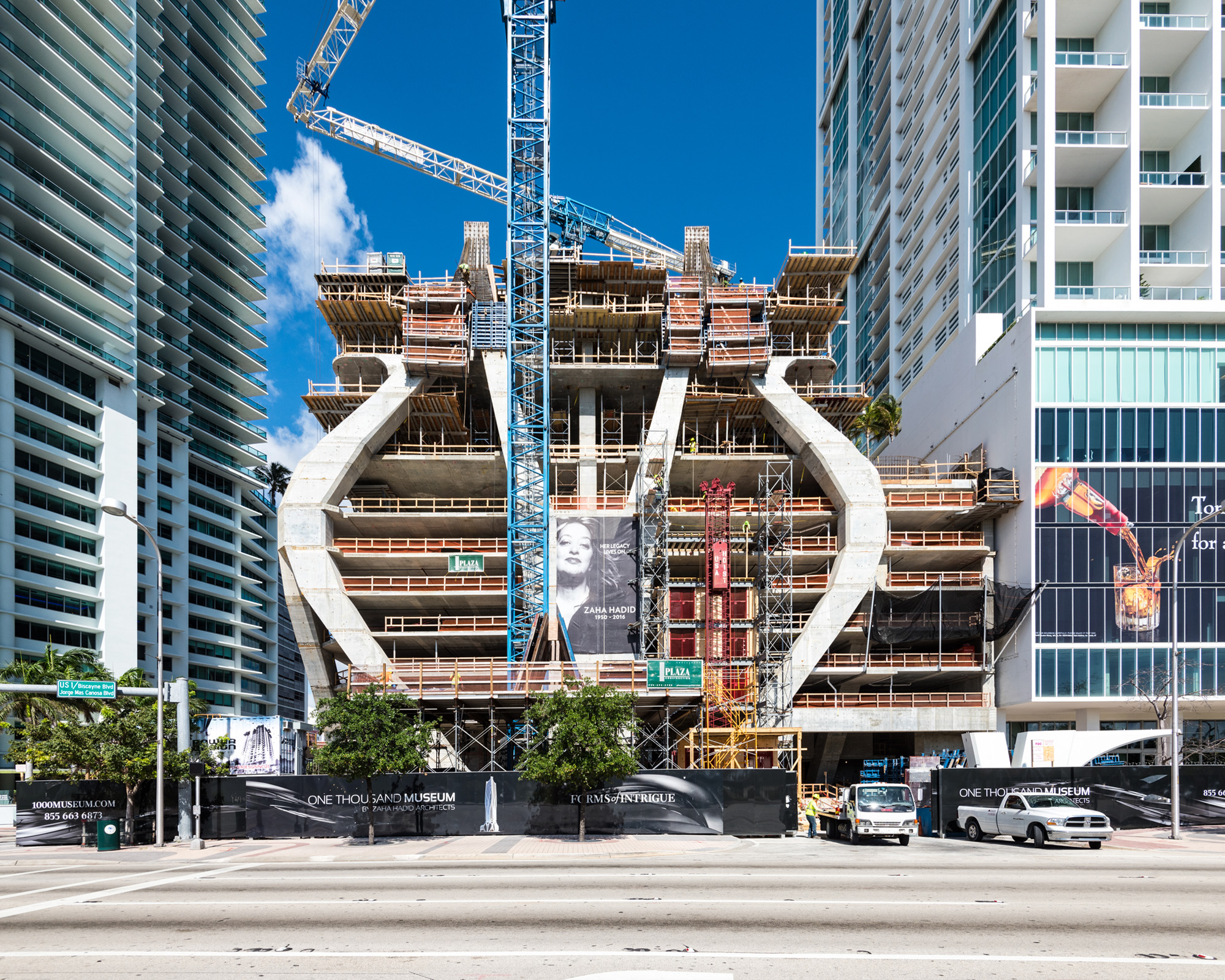 One Thousand Museum Residential Tower / Zaha Hadid Architects