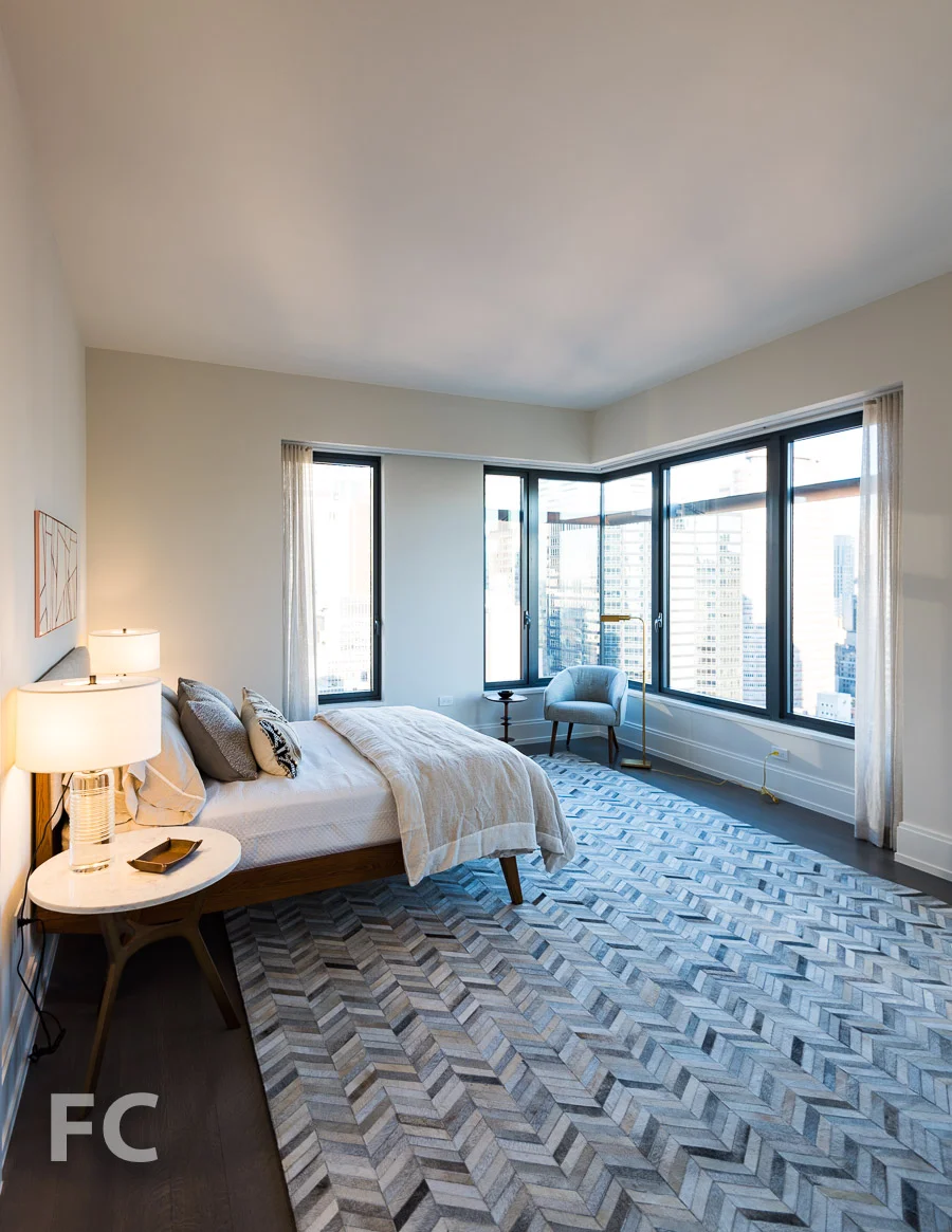 Secondary bedroom.