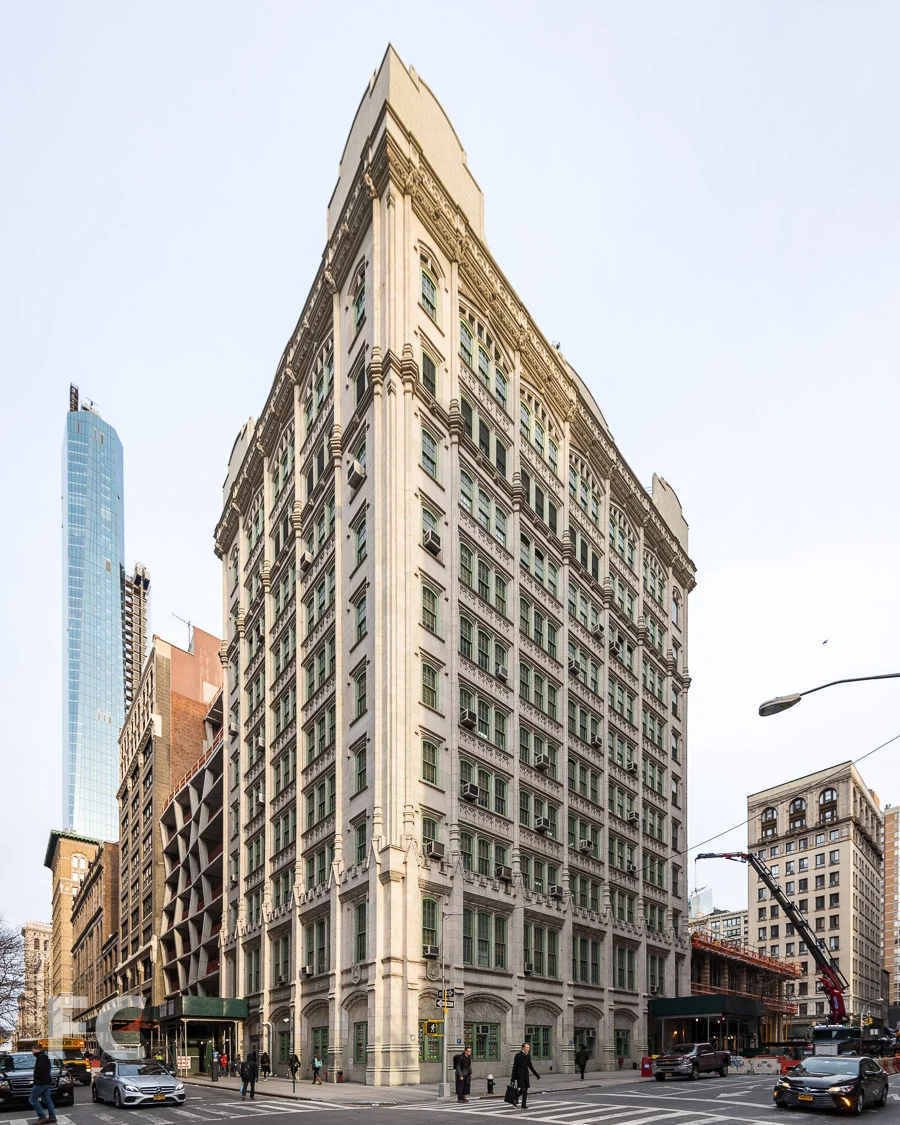 Intersection of Lexington Avenue and East 22nd Street.