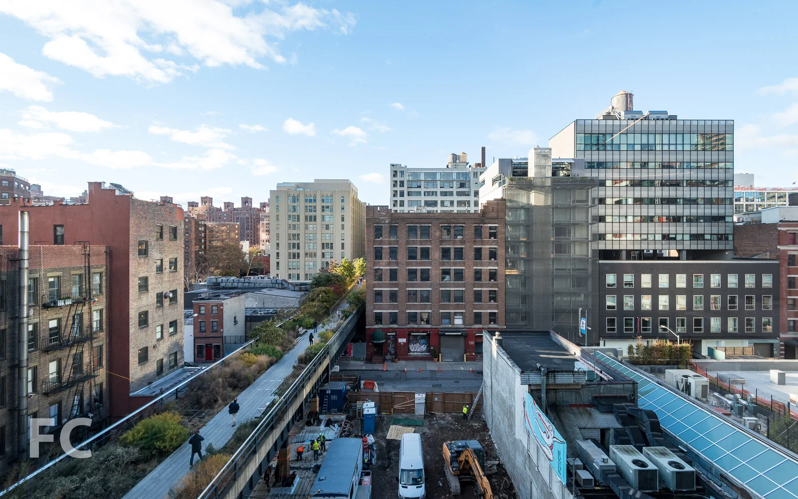 View south along the High Line from the great room.