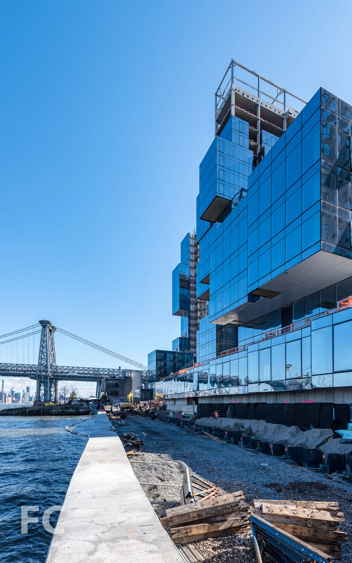 West facade at the East River waterfront.
