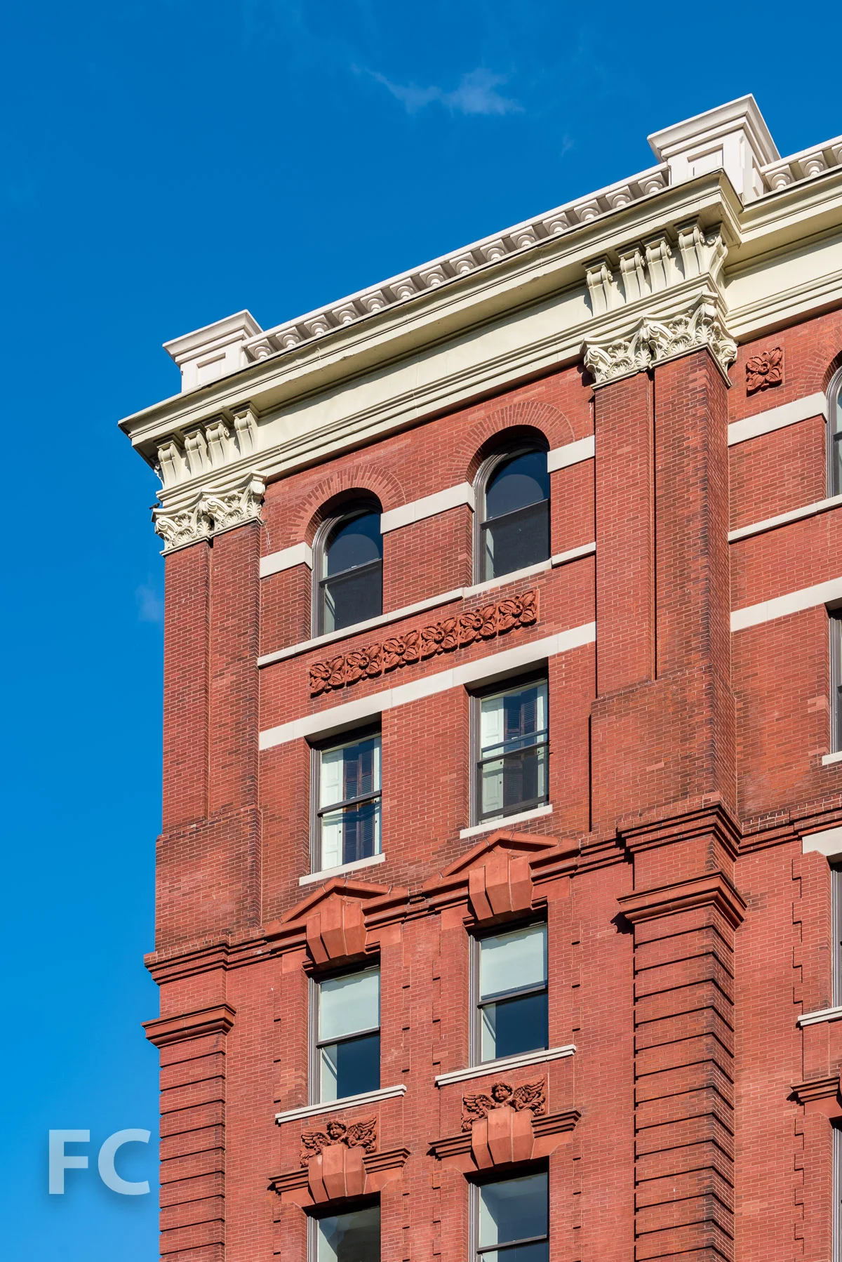 Close-up of the southeast corner.