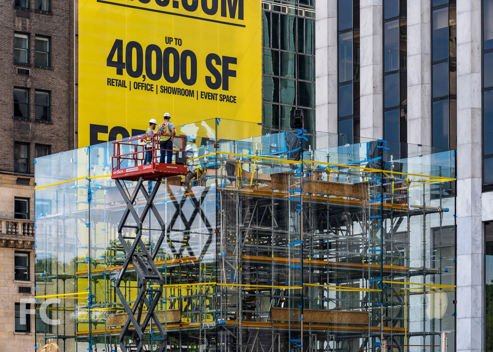 Close-up of the southwest corner of the cube.