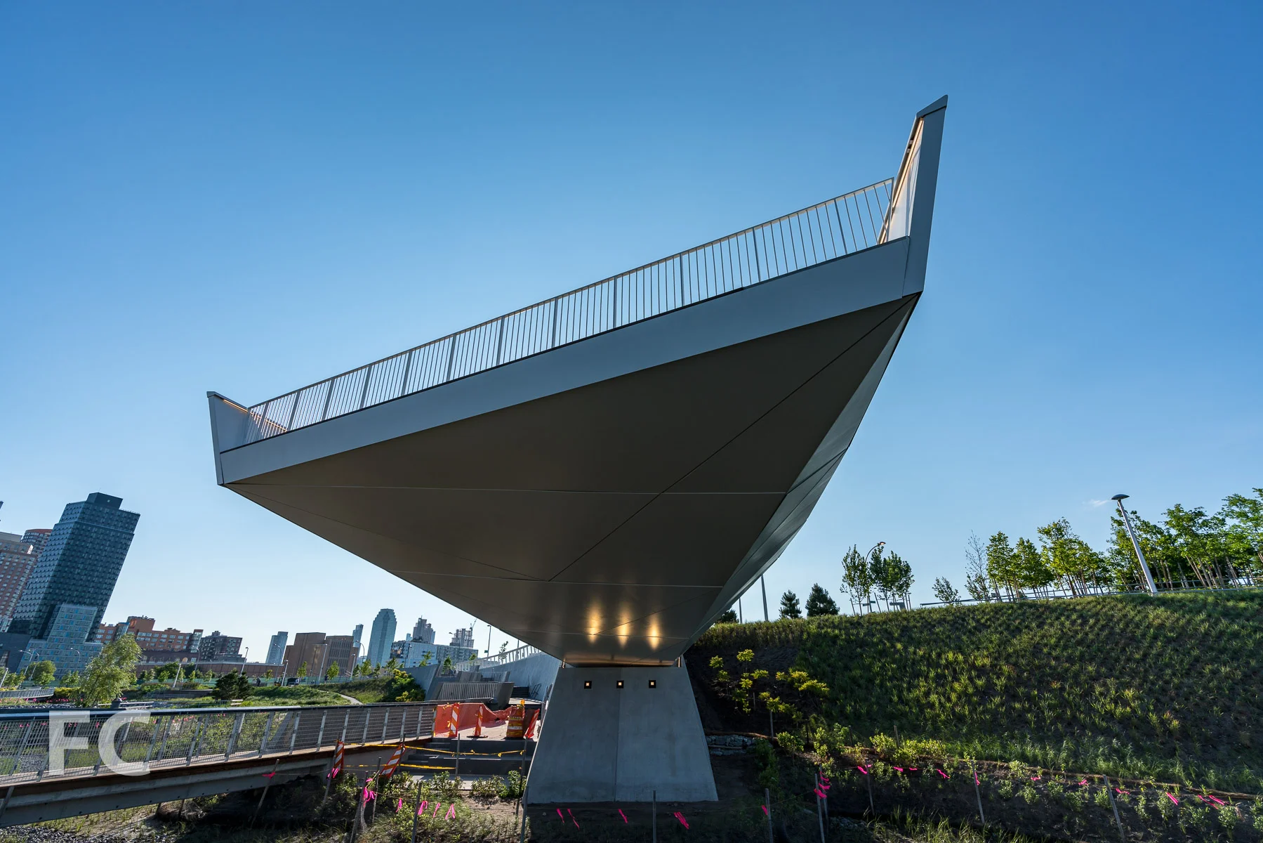 2018_06_25-Hunters Point South Park Phase 2-DSC01762.jpg
