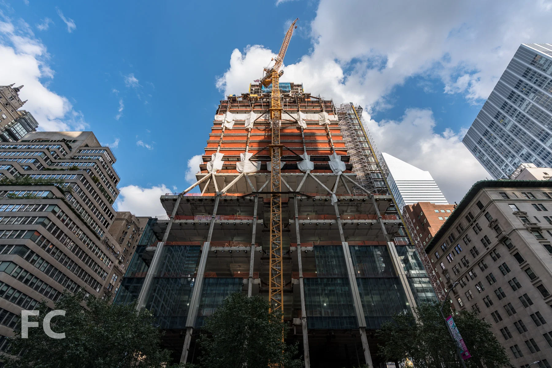 Looking up at the west facade from Park Avenue.