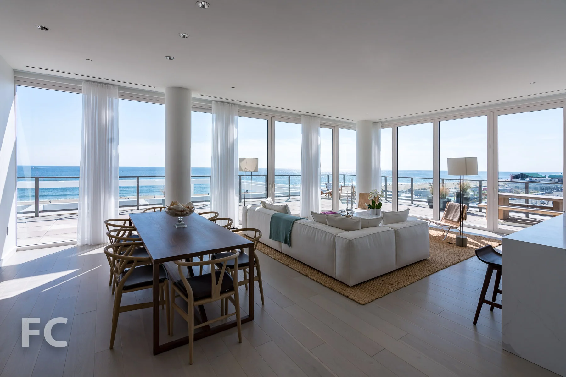 Living/dining room.