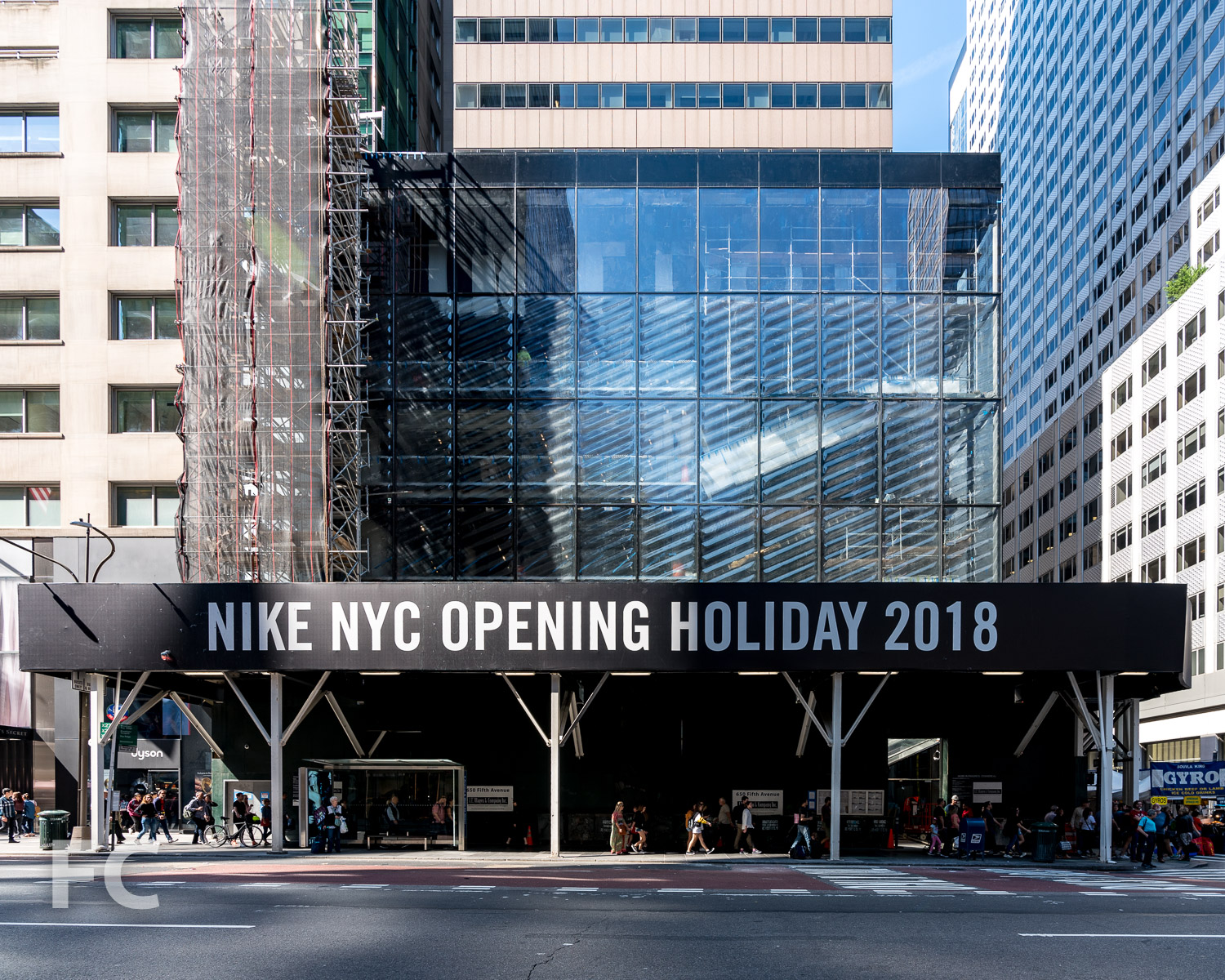 nike store on 5th ave