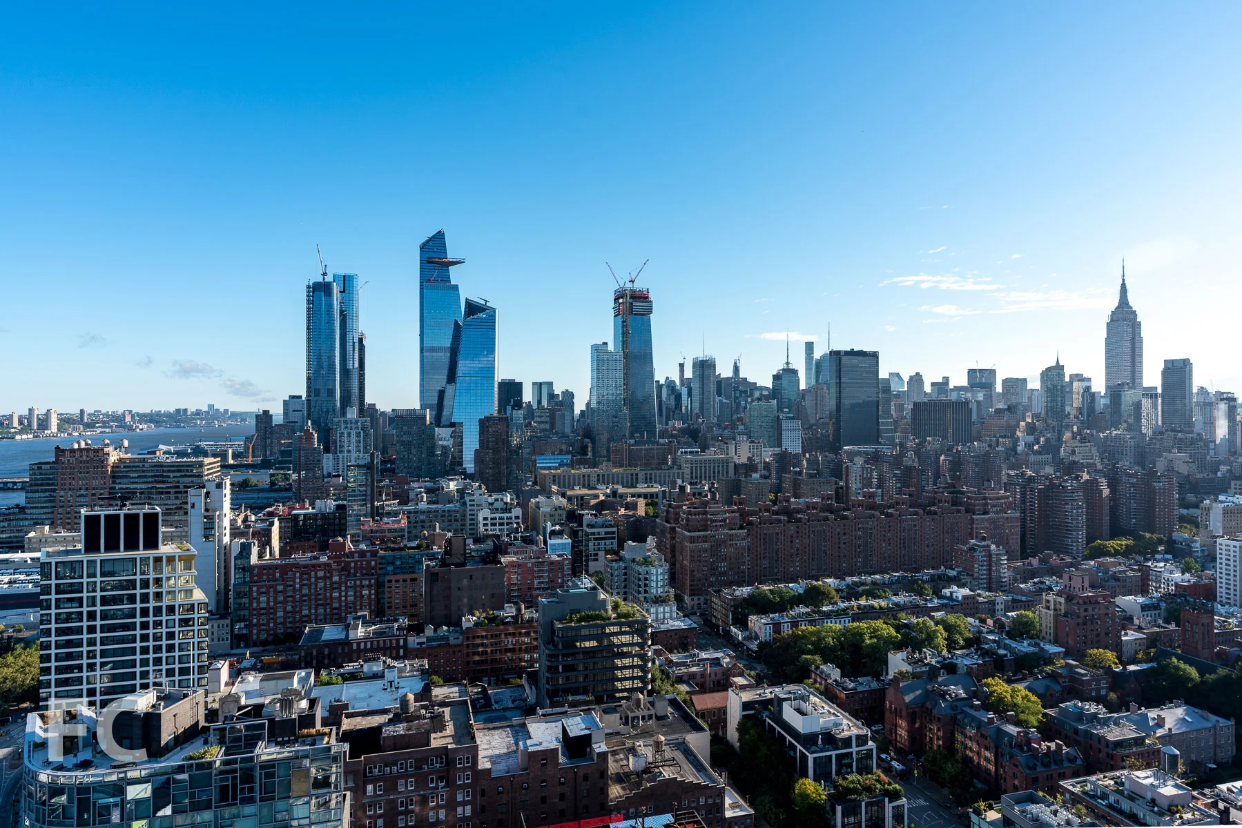 View north towards Hudson Yards and Midtown from the west tower.