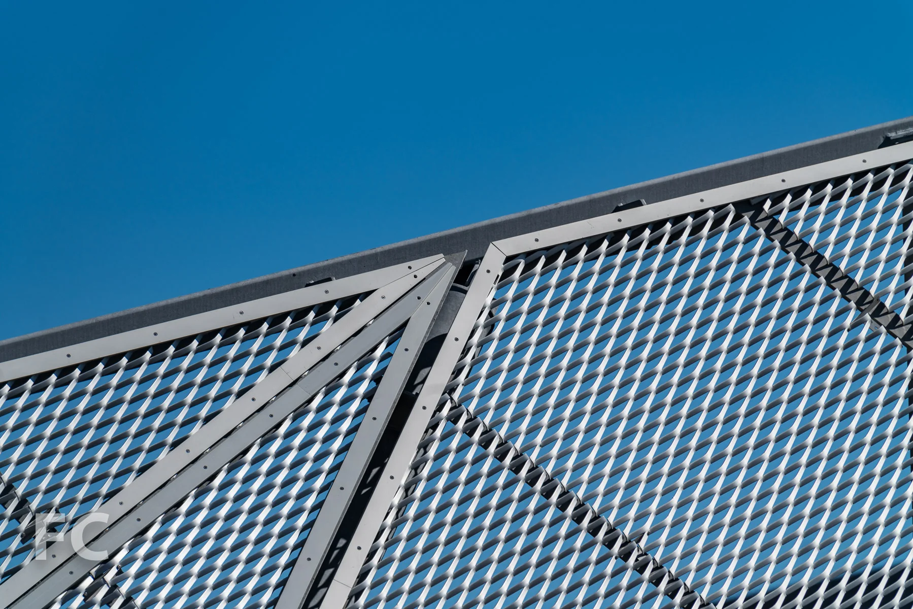 Screen wall detail.