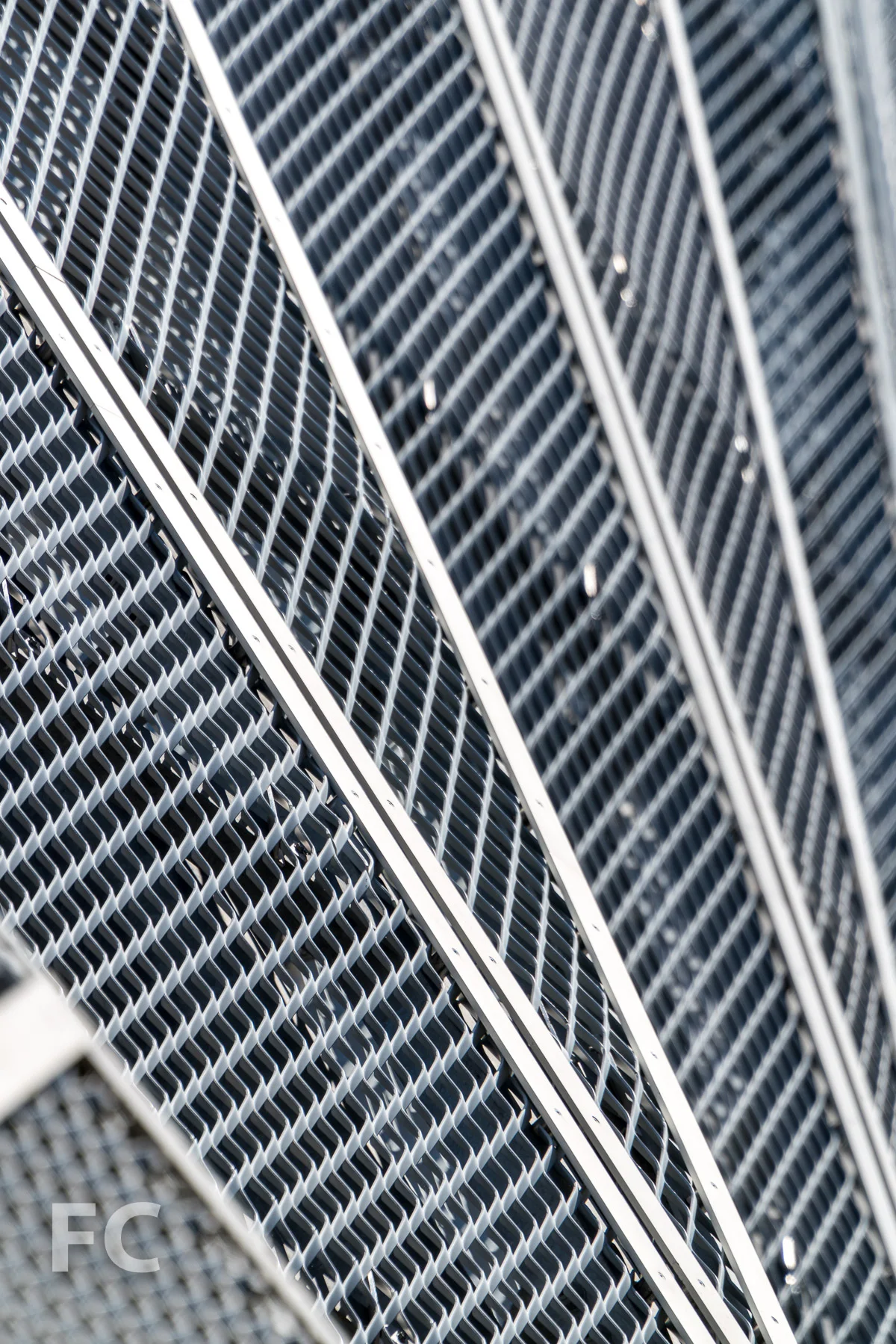 Screen wall detail.