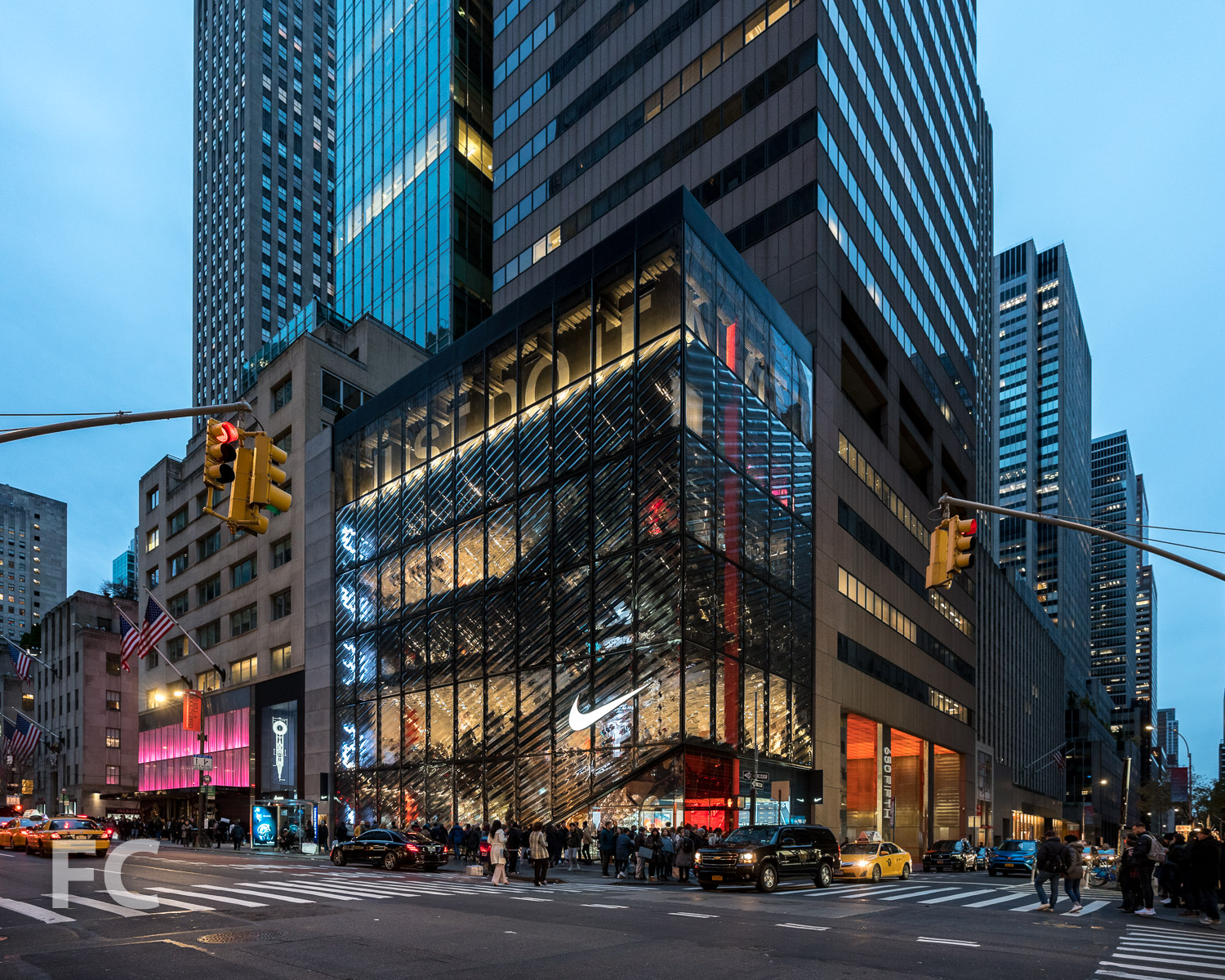 Tour: Fifth Avenue Flagship — FIELD CONDITION