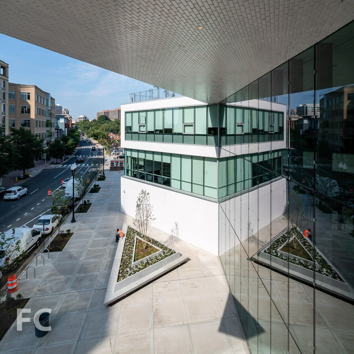 Looking onto the main entry from Wilson Boulevard.