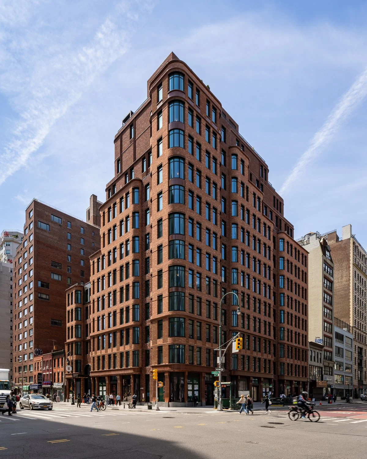 525 6th Avenue - The Village West