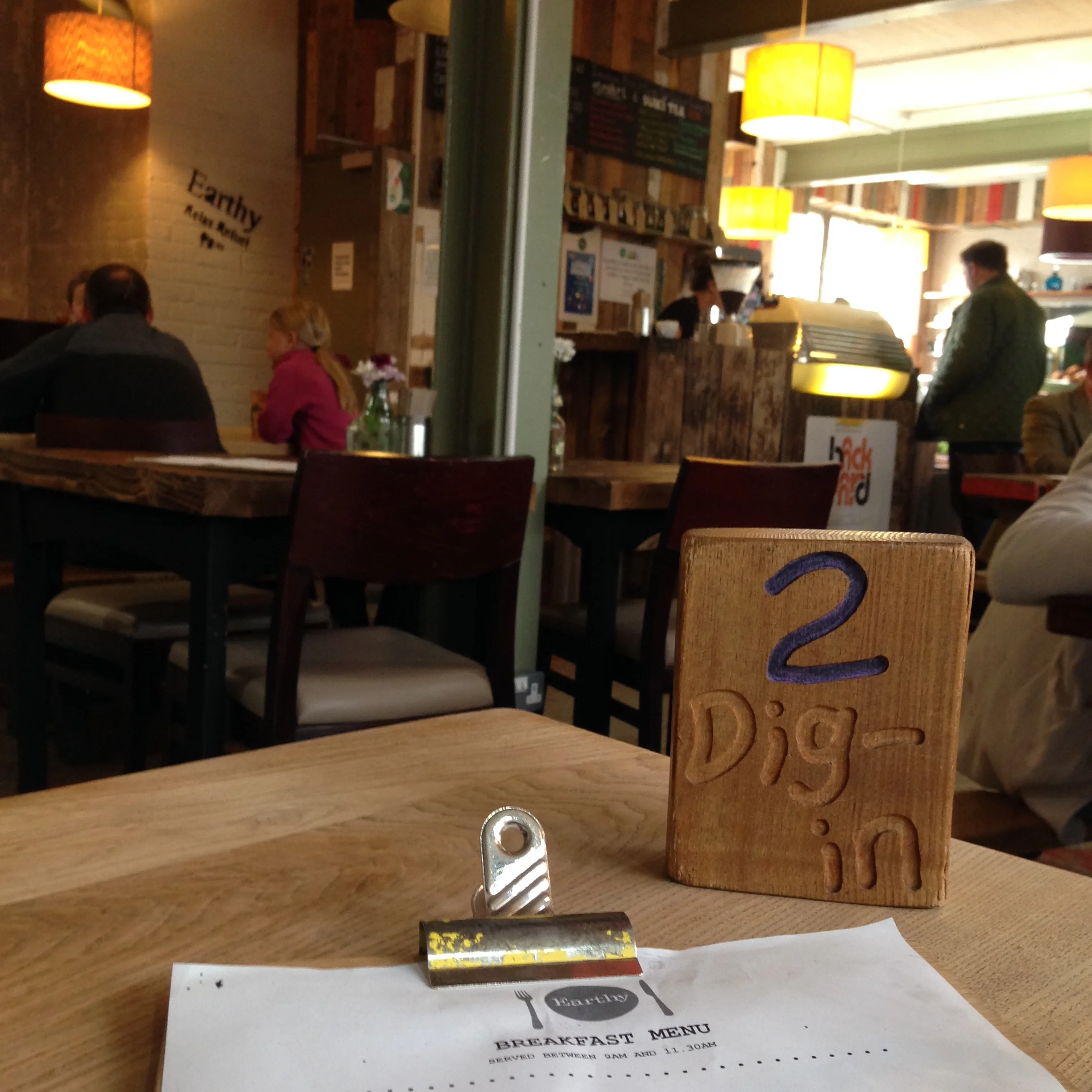 a great new cafe in edinburgh: earthy