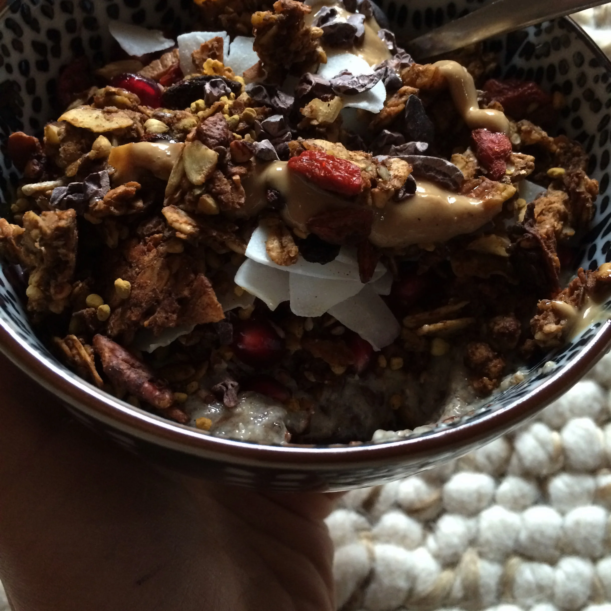 i swear that there actually is some grain-free porridge in this bowl!