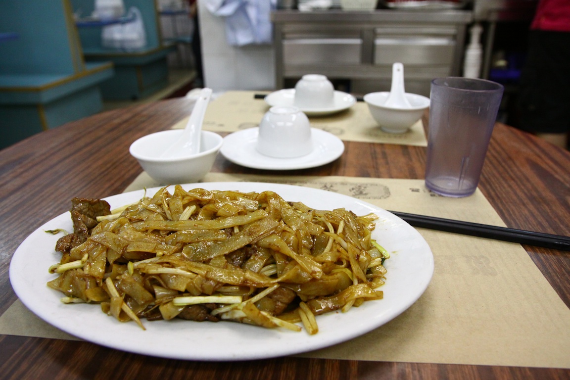 A stop over in Hong Kong has to be long enough to find a genuine noodle house...mmm, they were good!.jpg