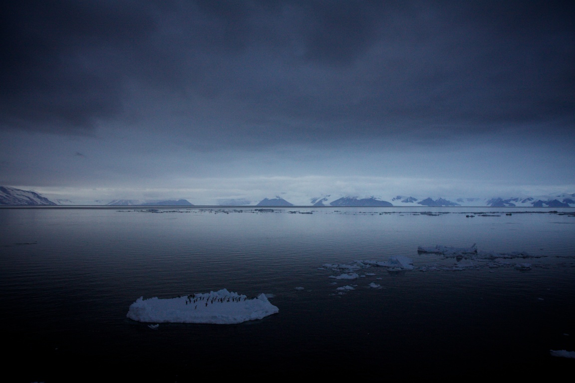 The Admiralty Ranges, Ross Sea, Antarctica.jpg