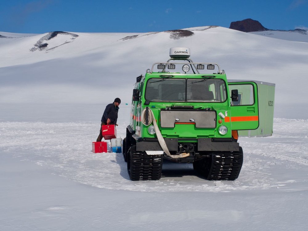 Loading the Hagglund