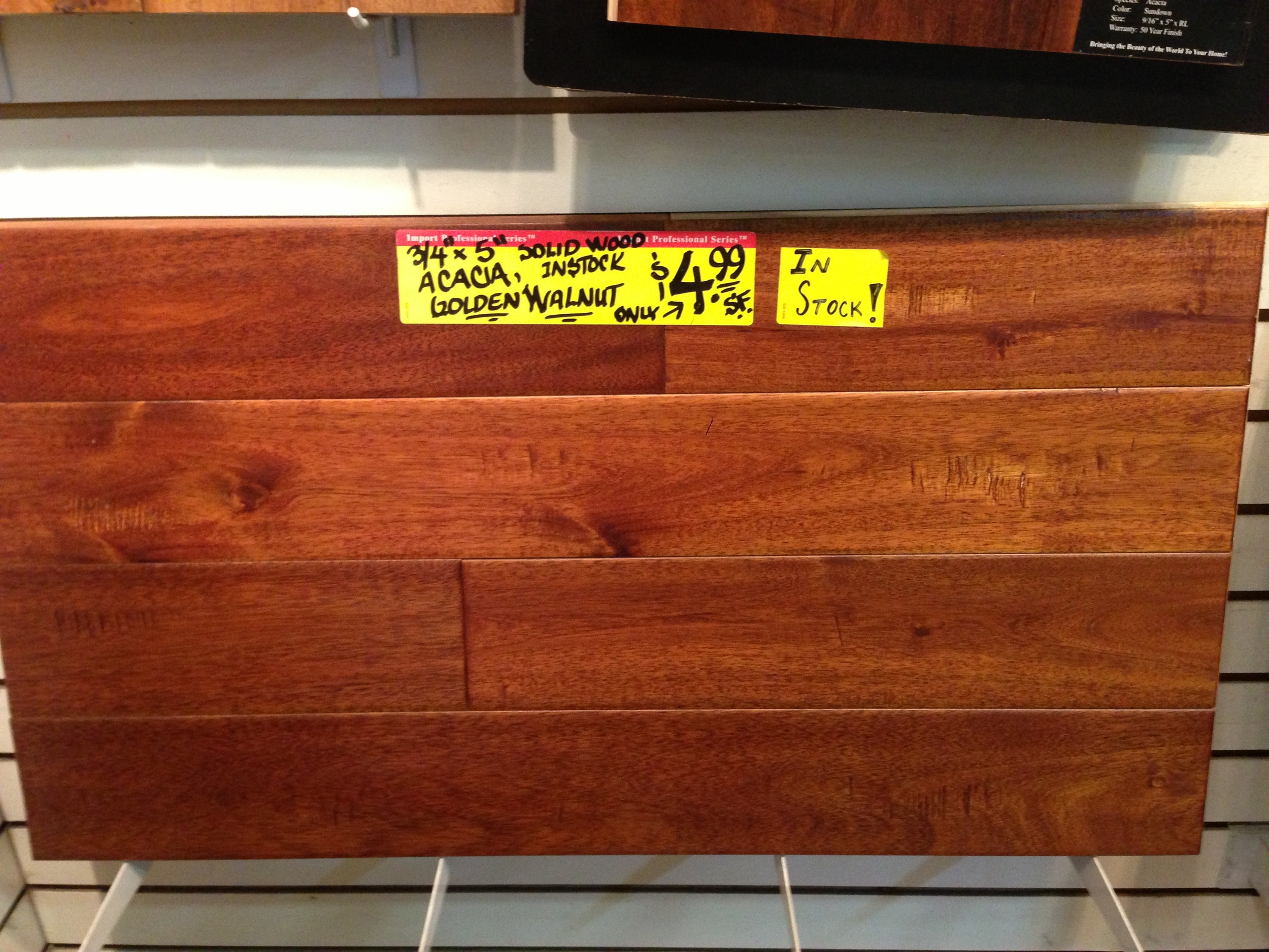 Acacia Golden Walnut