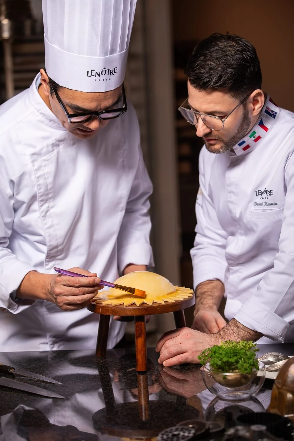 reportage-photo-paris-finition-assiette-savoir-faire-gastronomique-52.jpg