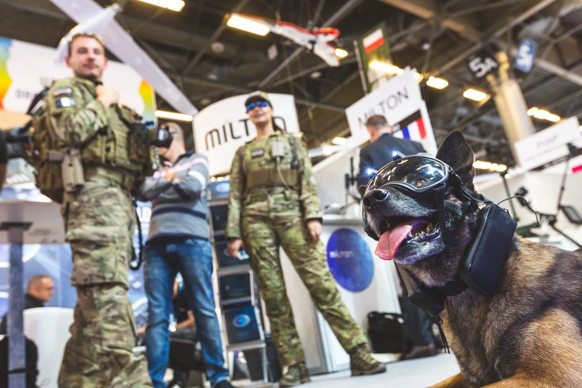 Reportage photo événementiel à Paris lors d’une démonstration métier sur un salon professionnel avec mise en valeur des exposants.
