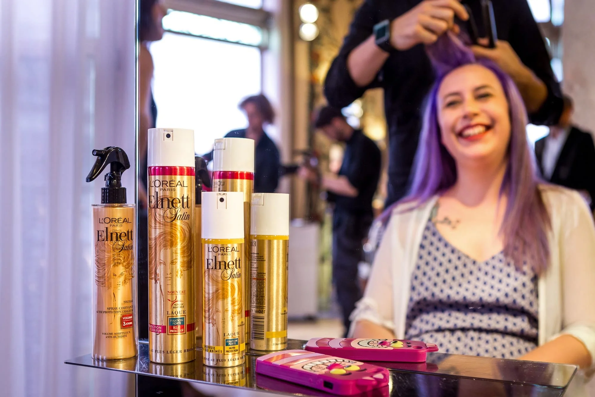 Reportage photo événementiel à Paris lors d’une démonstration sur un salon professionnel pour une marque de cosmétique française