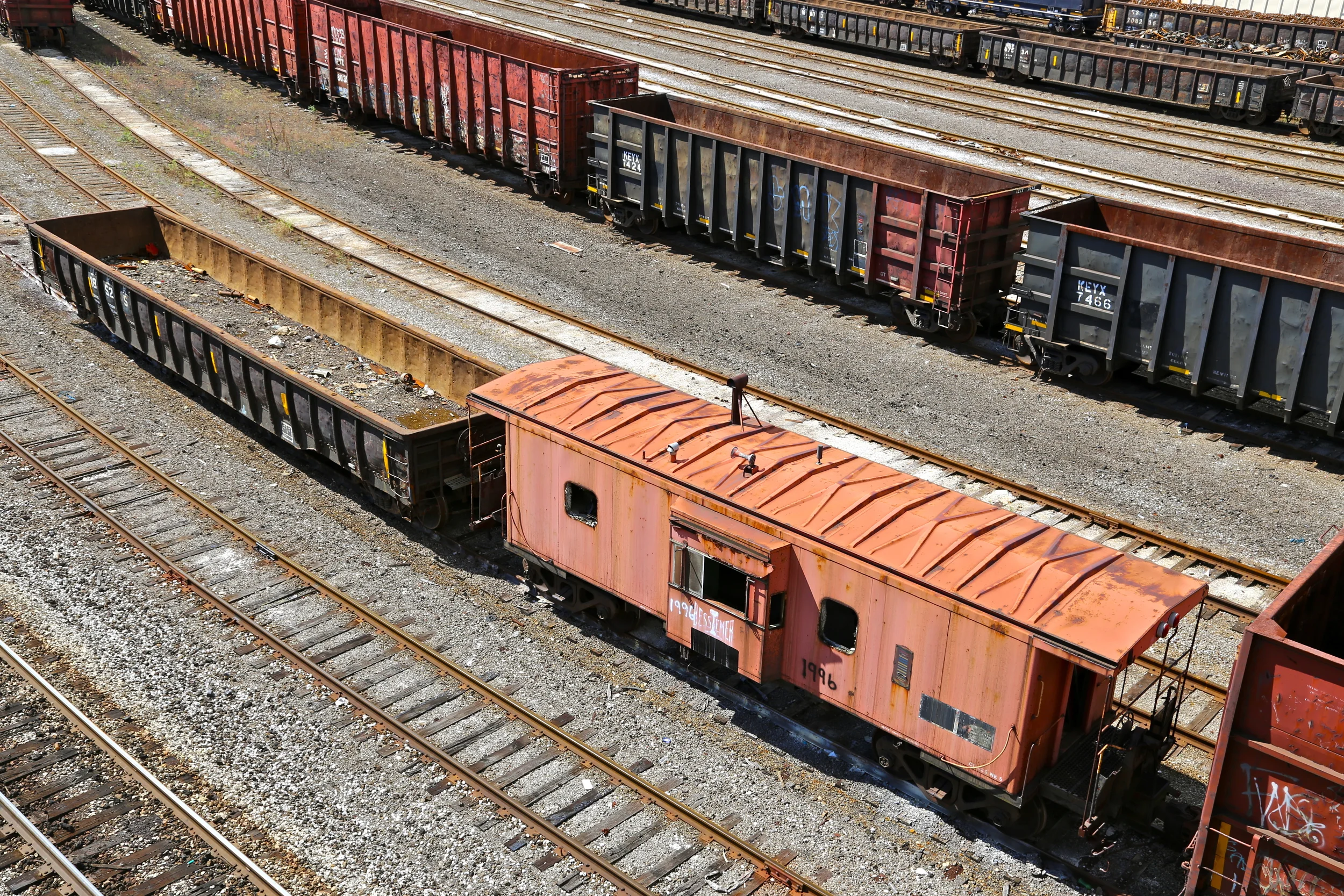 brad fetchin || orange car