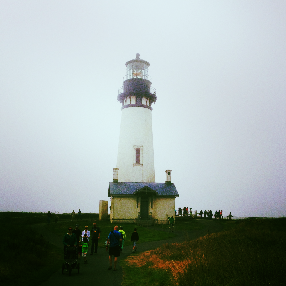 yaquina head lighthouse.jpg