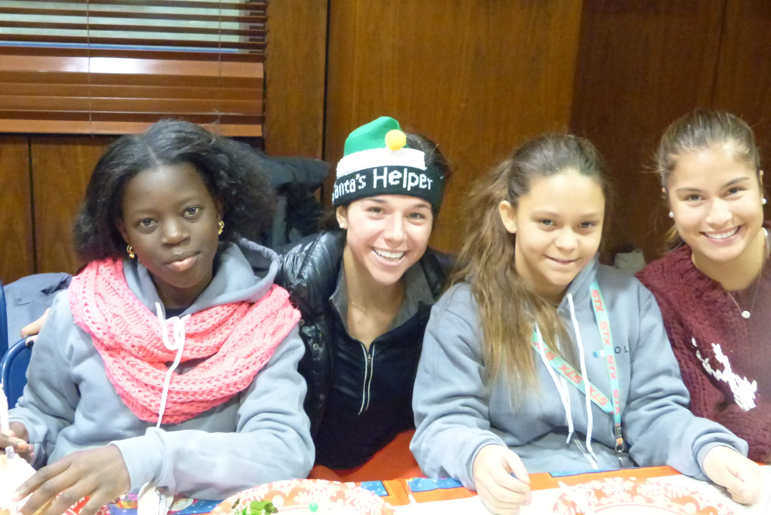 PS 149 and Columbia Women's Lacrosse Gather for Holiday Festivities!