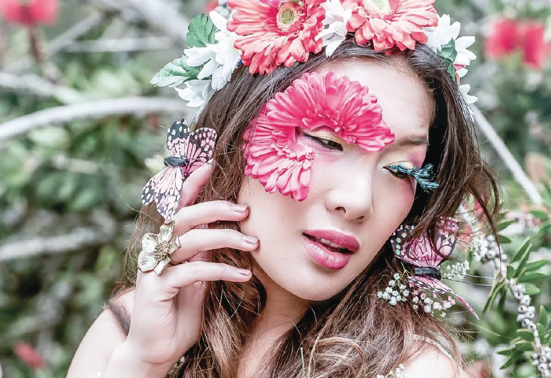 Surreal Beauty Magazine—Issue 166