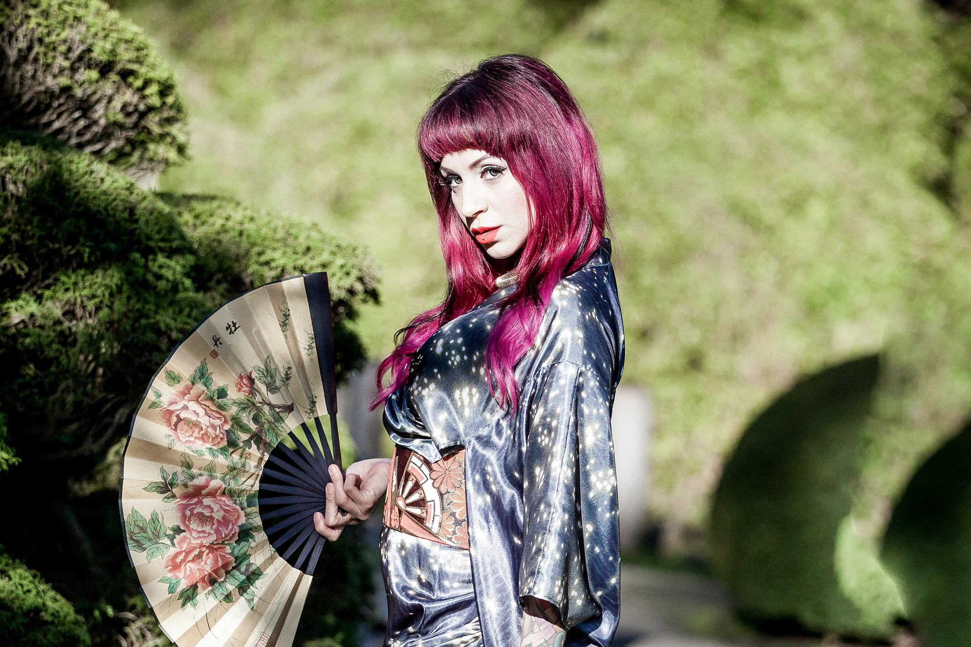 Surreal Beauty Magazine—Issue 180